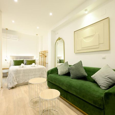 Estudio Malaga Center Living Exteriör bild