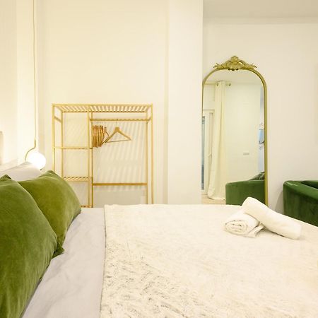 Estudio Malaga Center Living Exteriör bild