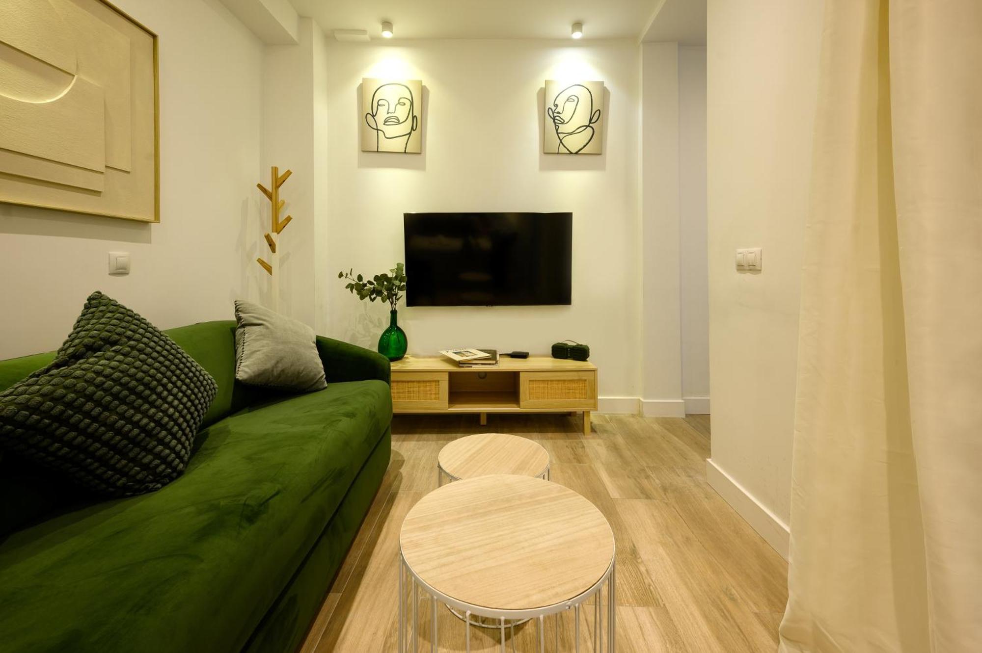 Estudio Malaga Center Living Exteriör bild