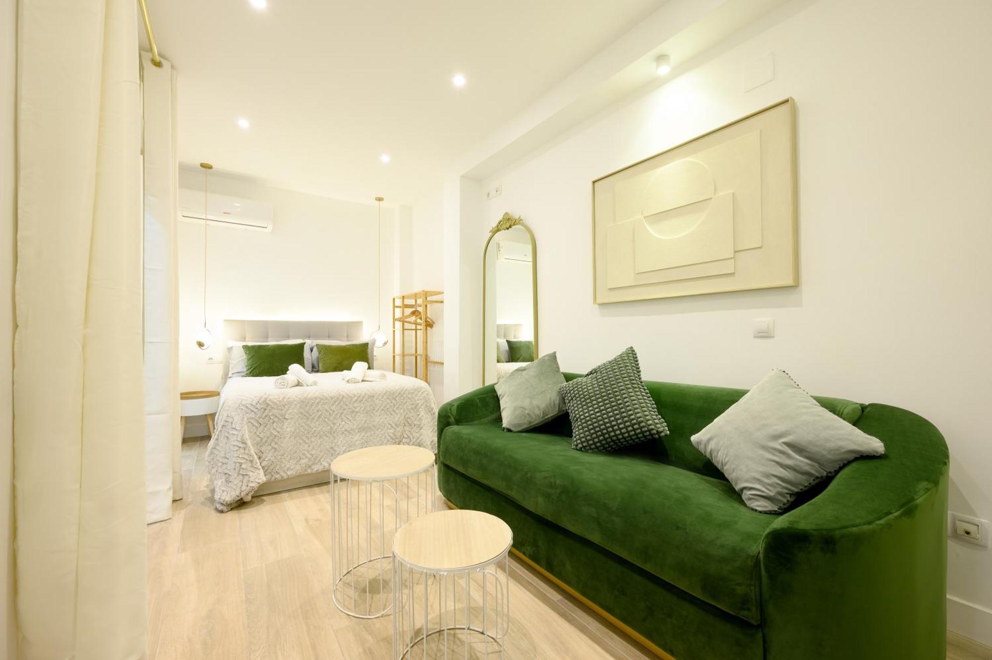 Estudio Malaga Center Living Exteriör bild
