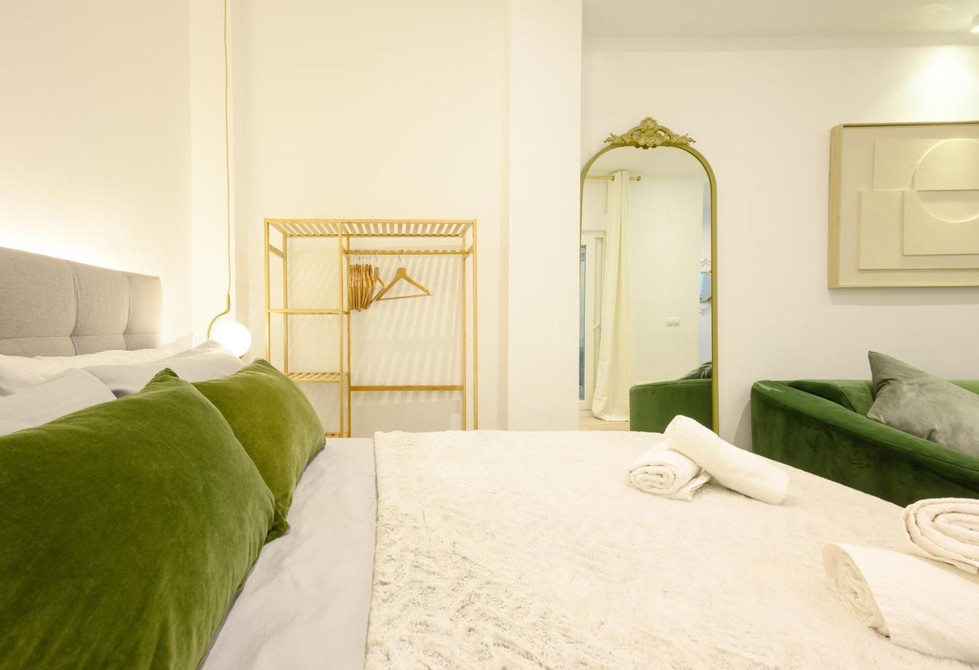 Estudio Malaga Center Living Exteriör bild